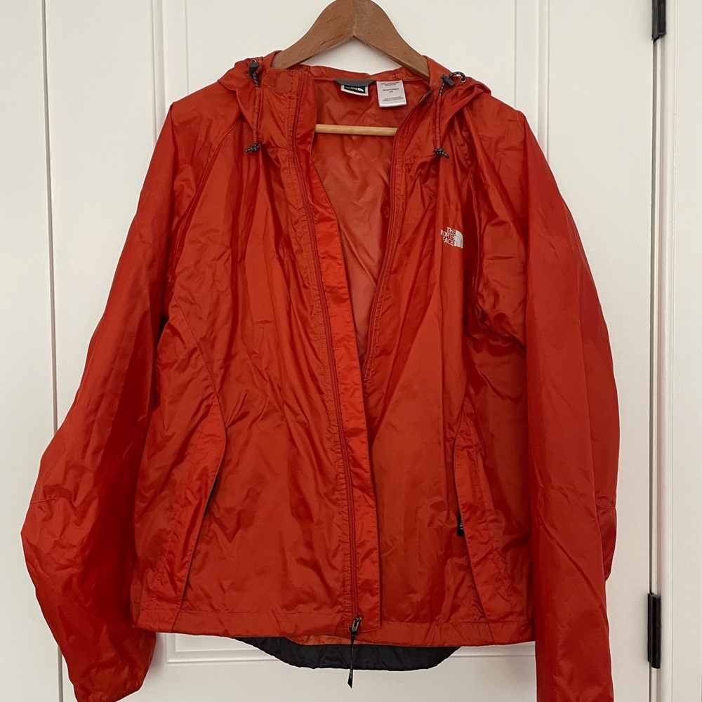The North Face Men’s Vibrant Orange Nylon shell